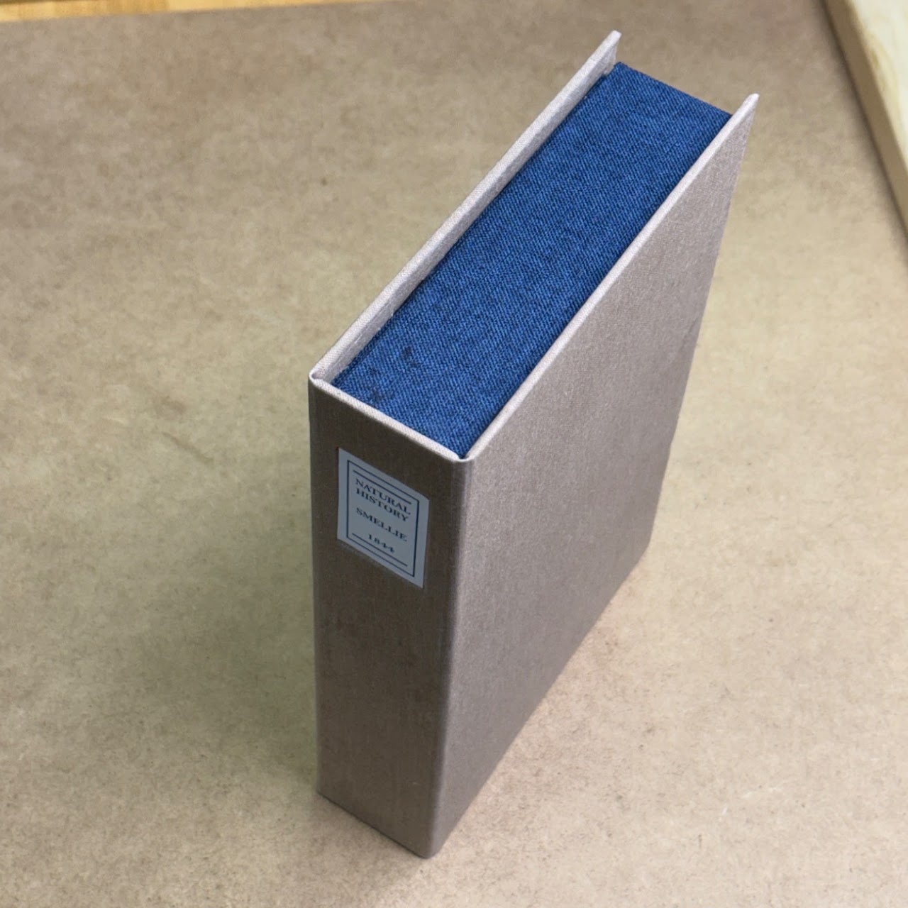The fitted enclosure, closed